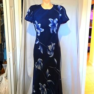 Warren navy floral flowy midi dress